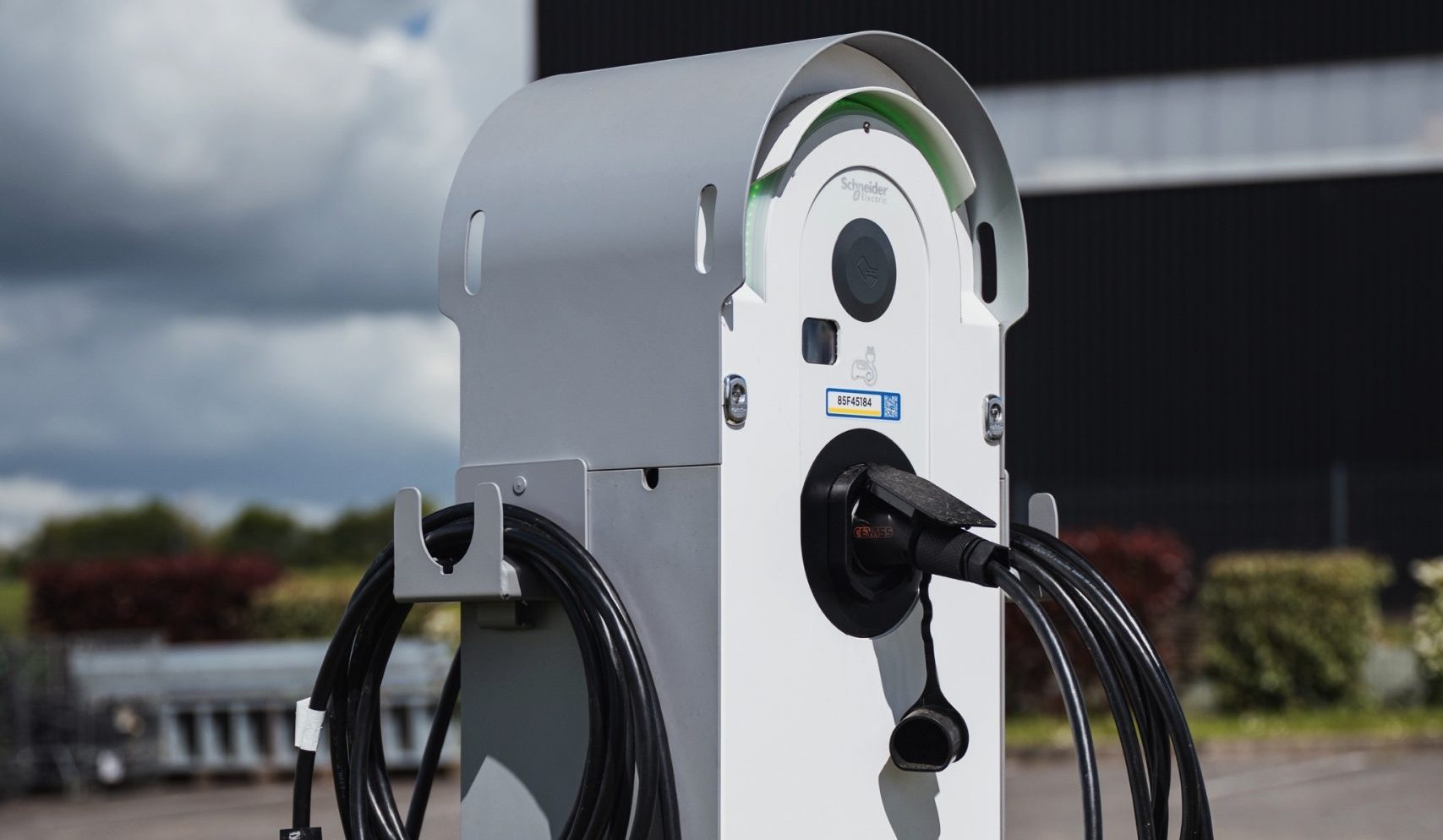 Borne de Recharge Installé par Elec Ouest